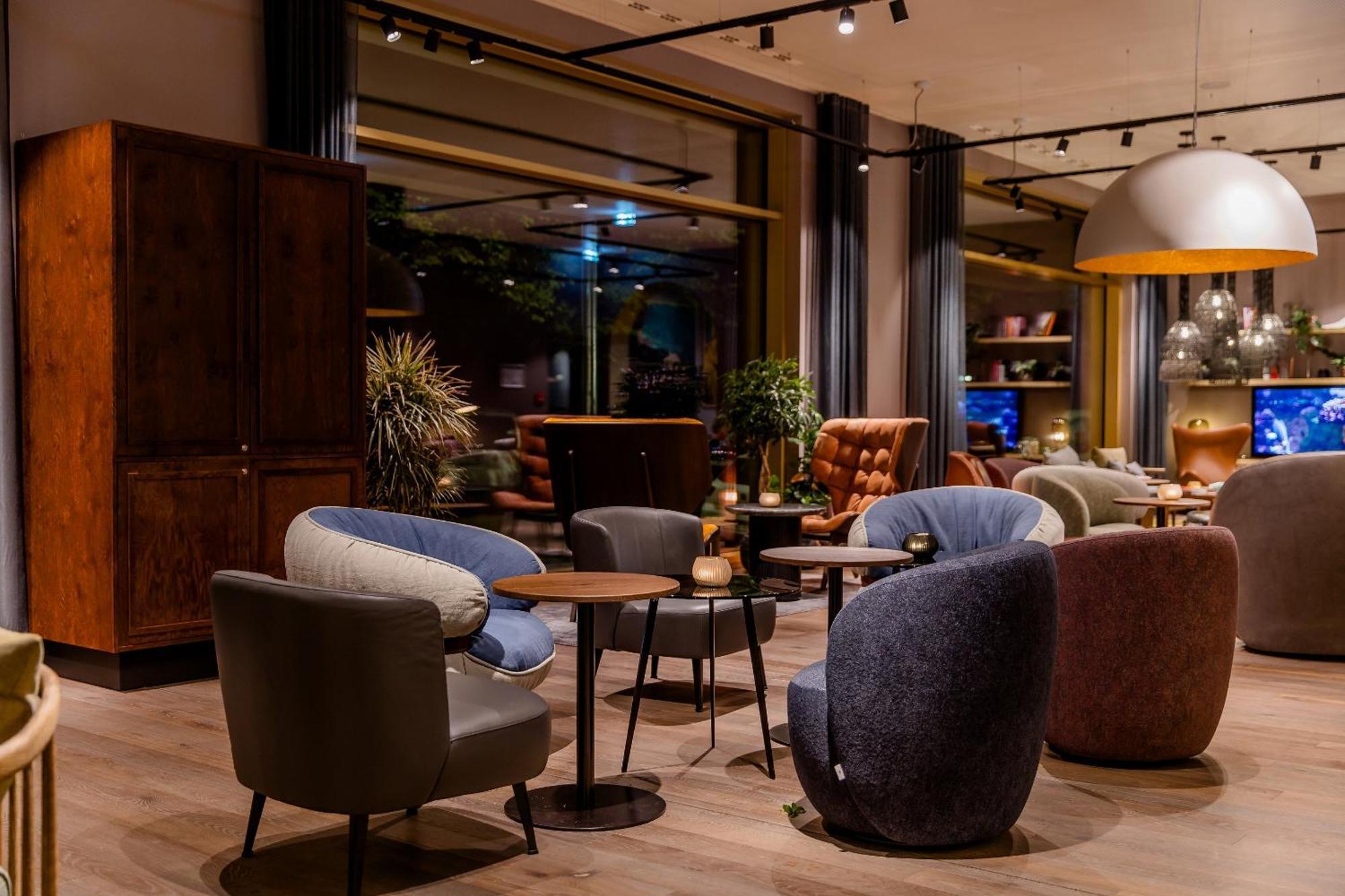 Motel One Wuerzburg Екстер'єр фото