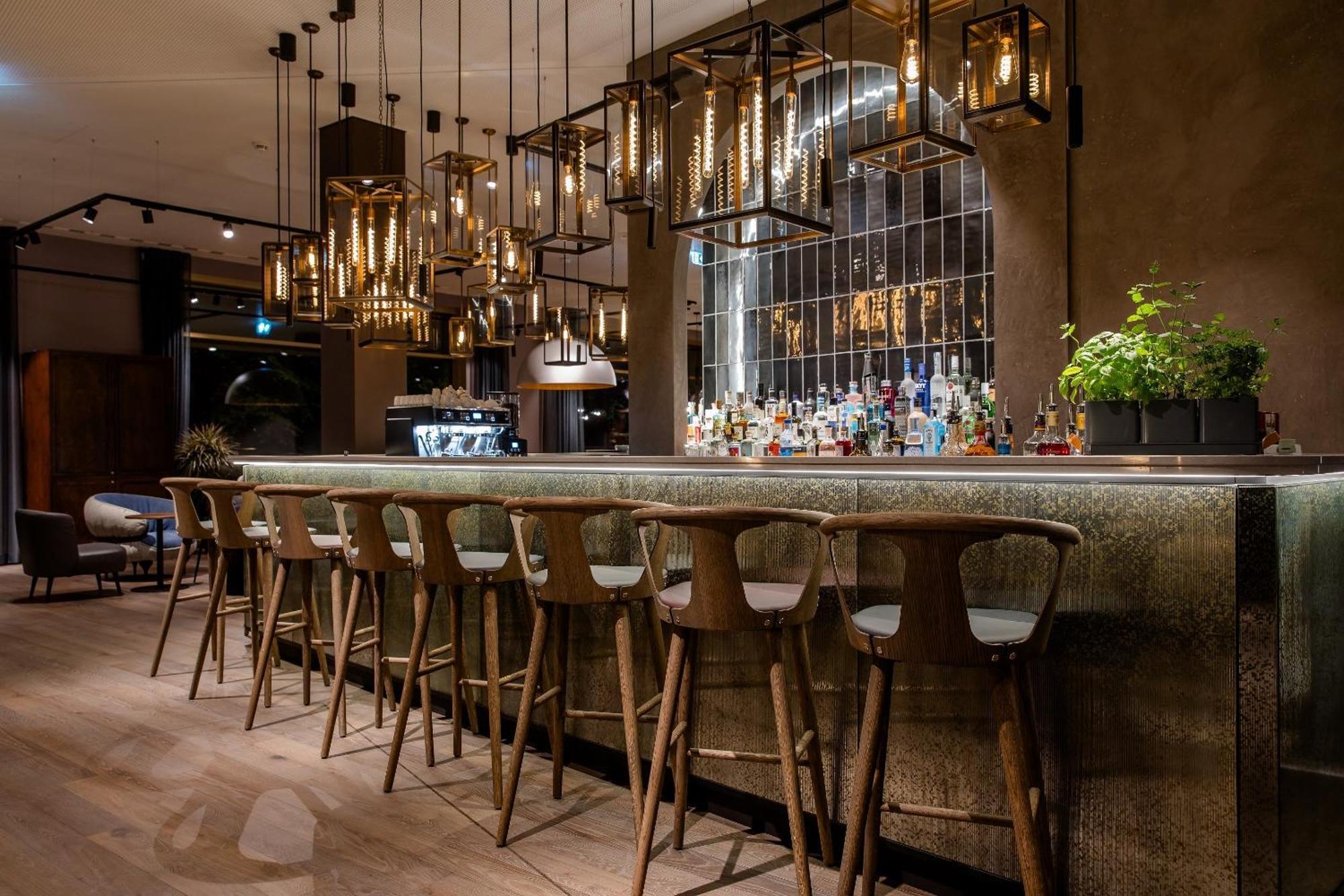 Motel One Wuerzburg Екстер'єр фото